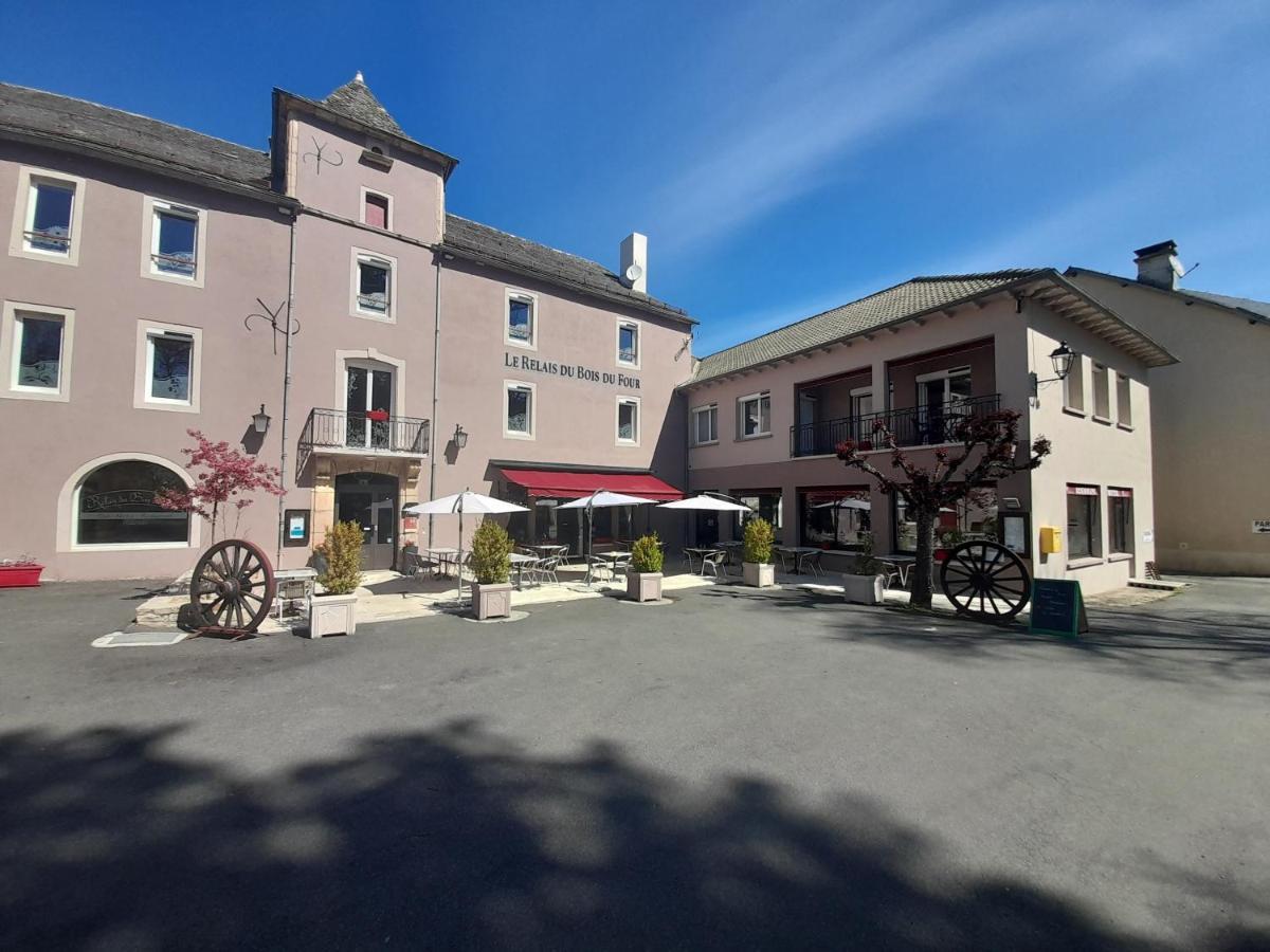 Hotel Relais Du Bois Du Four Saint-Léons Exterior foto